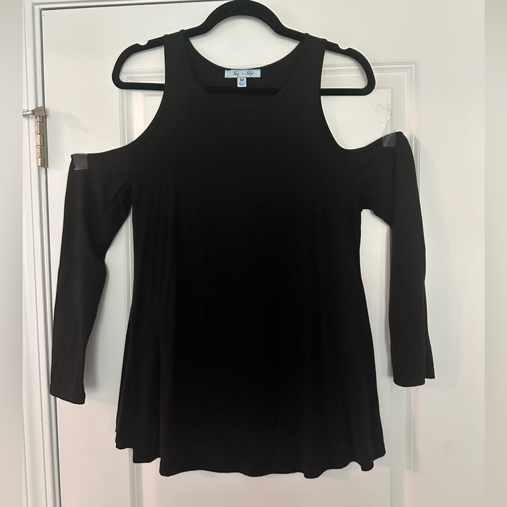 Black Boutique cold shoulder top